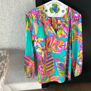 Lillly Pulitzer Women’s multi-colored blouse size XXS